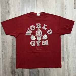 VTG World Gym Tucson Arizona Red Gym Weightlifting Bodybuilding T Shirt Size XL
